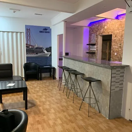 Хостел Place Polonia Лісабон